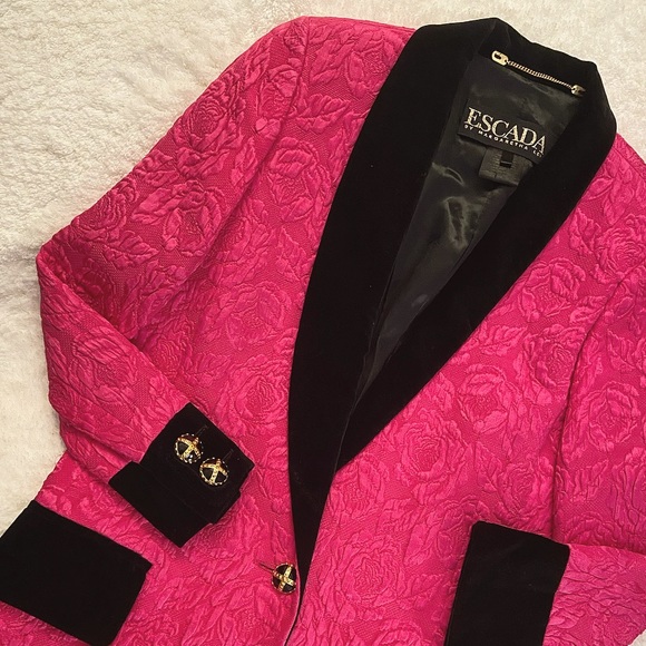 Escada Vintage Baroque and Velvet Blazer, Size 40 - Picture 1 of 14